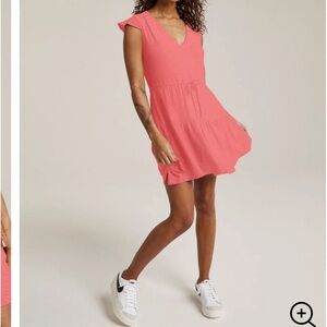 Beyond Yoga Featherweight Out & About Ruffle Dress
